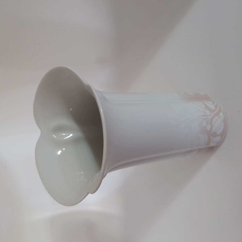 Arzberg Corso Knospa vase white pink delicate floral design Germany